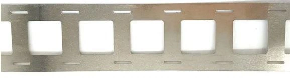 Propojovací svařovací pásek-žebřík 0,15x20x27mm pro baterie, balení 1m