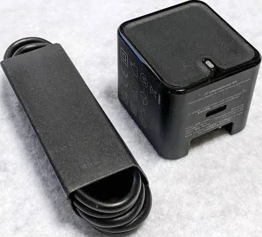 Nabíječka USB-C, JT International WA-UN-06A, 5V/3A,15W