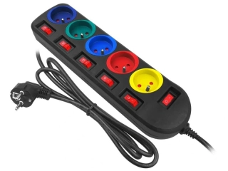 Prodlužovací kabel, 5 zásuvek s uzemněním a vypínači, 1,5 m, vícebarevný